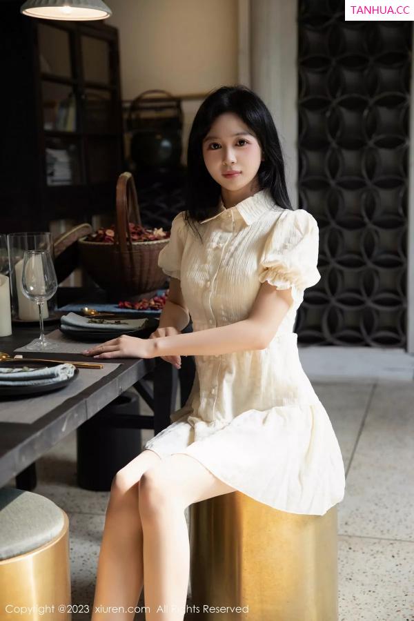 [XiuRen]高清写真图 2023.11.30 No.7742 糖豆sisi 清纯美腿